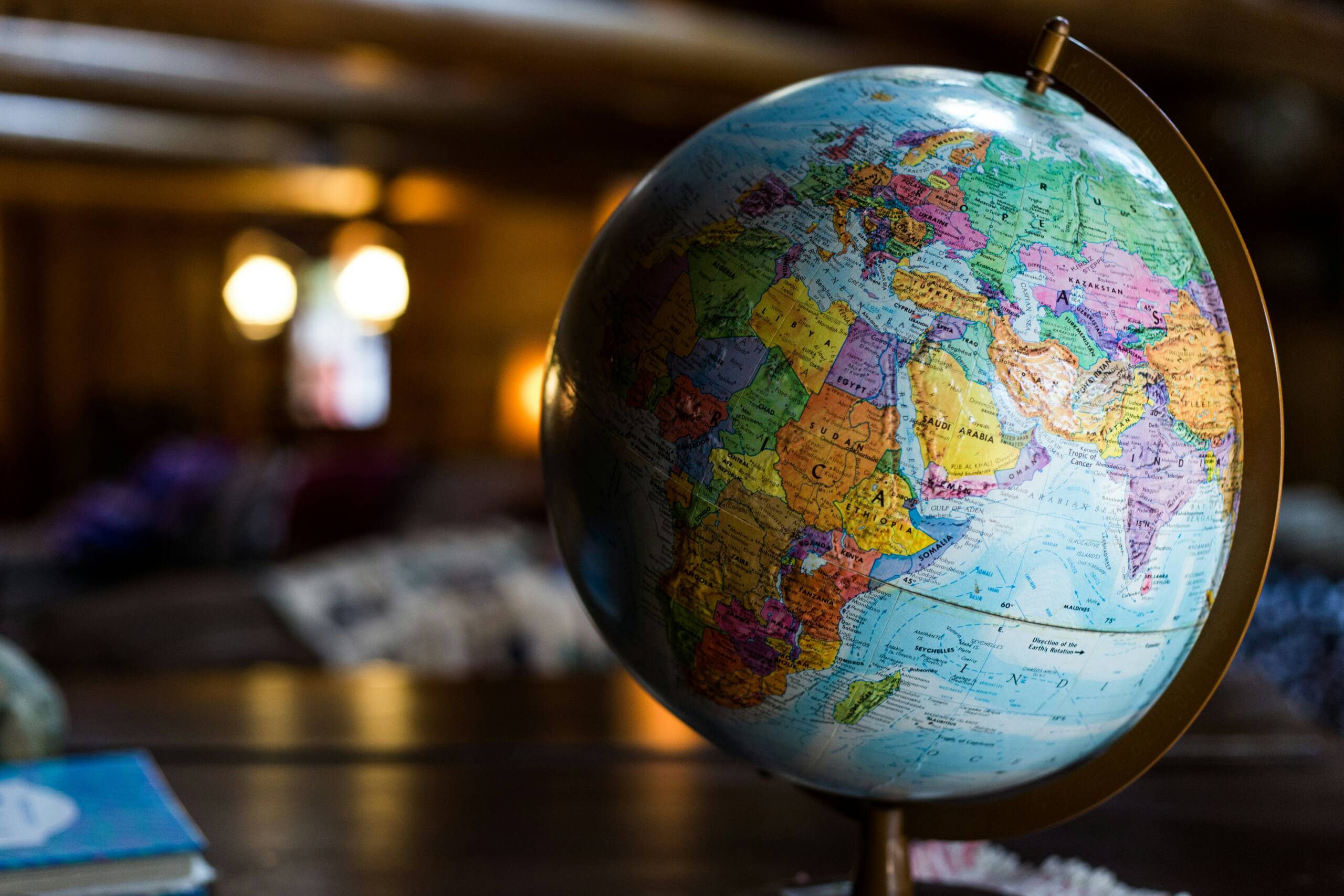 Oportunidades Profesionales en el Comercio Internacional: Salidas y Tendencias